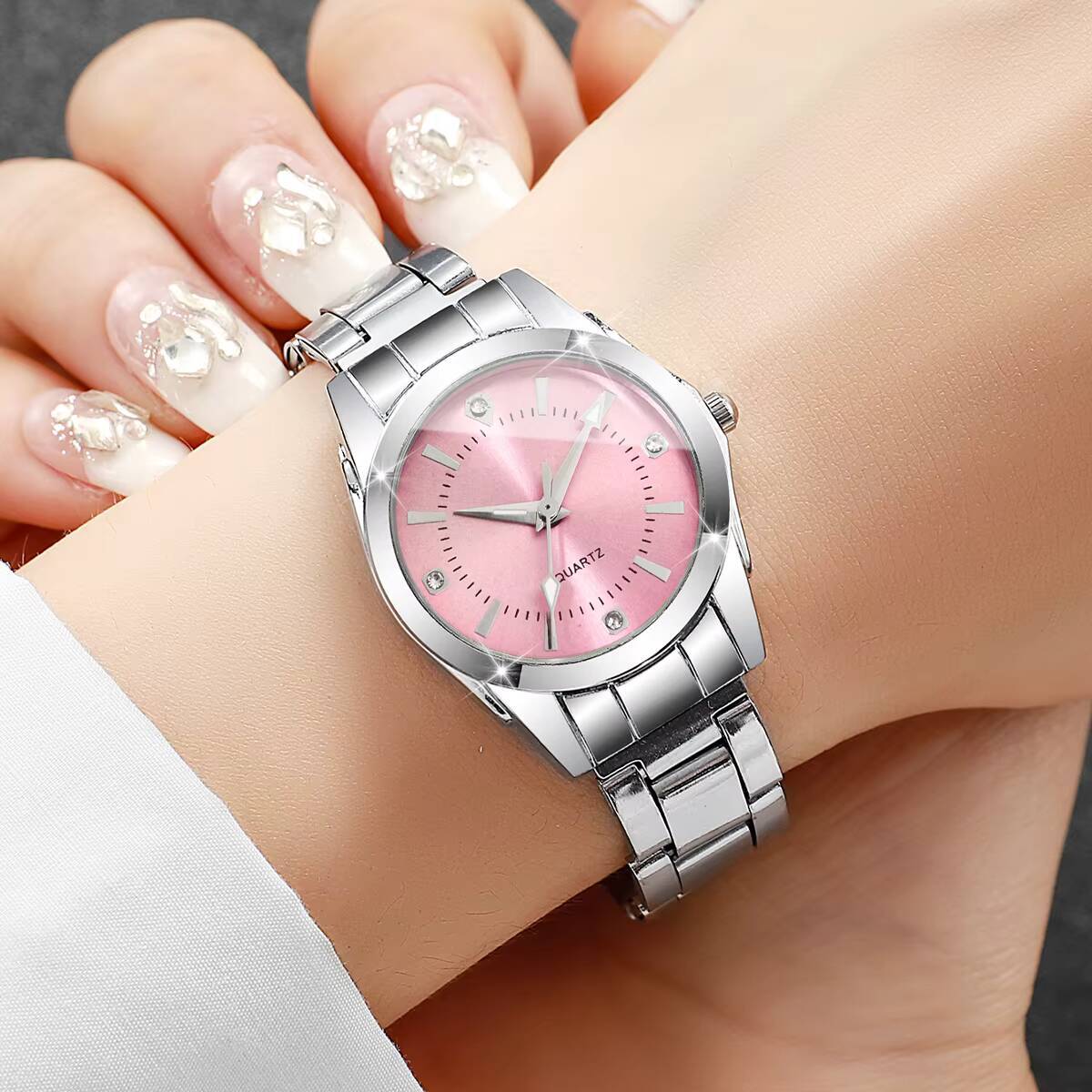 럭셔리 라인스톤 여성 시계 캐주얼 쿼츠 손목 시계 여성 - Luxury Watch Display Case 리뷰 및 가격